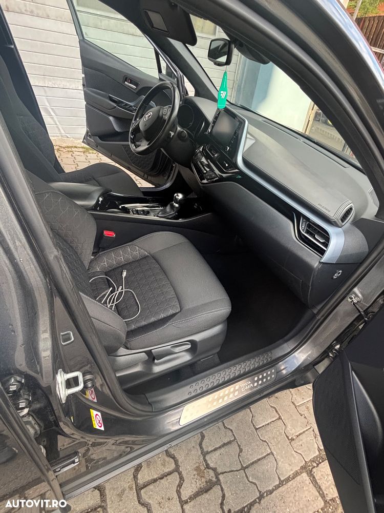 Toyota C-HR 2.0 Lounge - 5