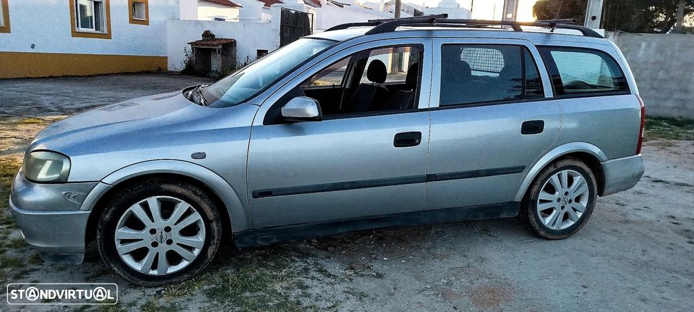 Opel Astra Caravan 1.4i 16V - 2