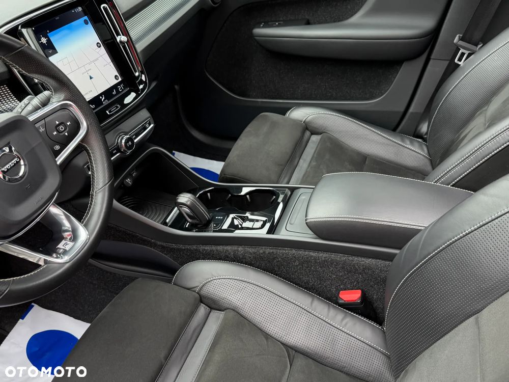 Volvo XC 40 T5 AWD R-Design - 23