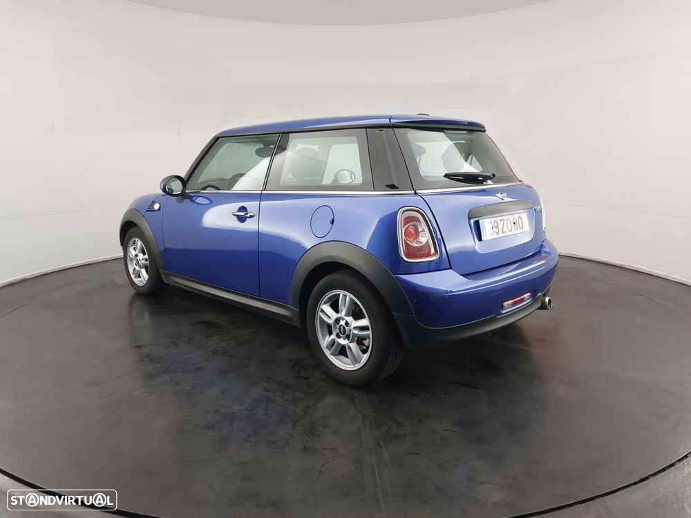 MINI 3 Portas One D - 3