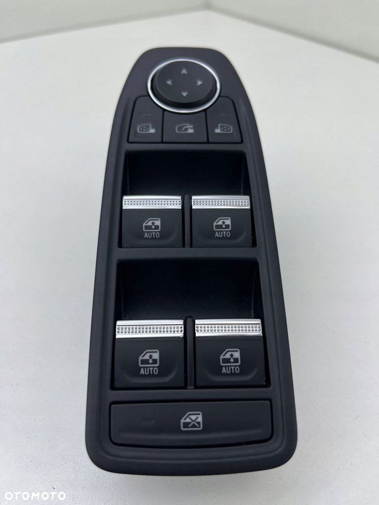 RENAULT SYMBIOZ PANEL PRZEŁĄCZNIK SZYB KIEROWCY 254108935R - 2