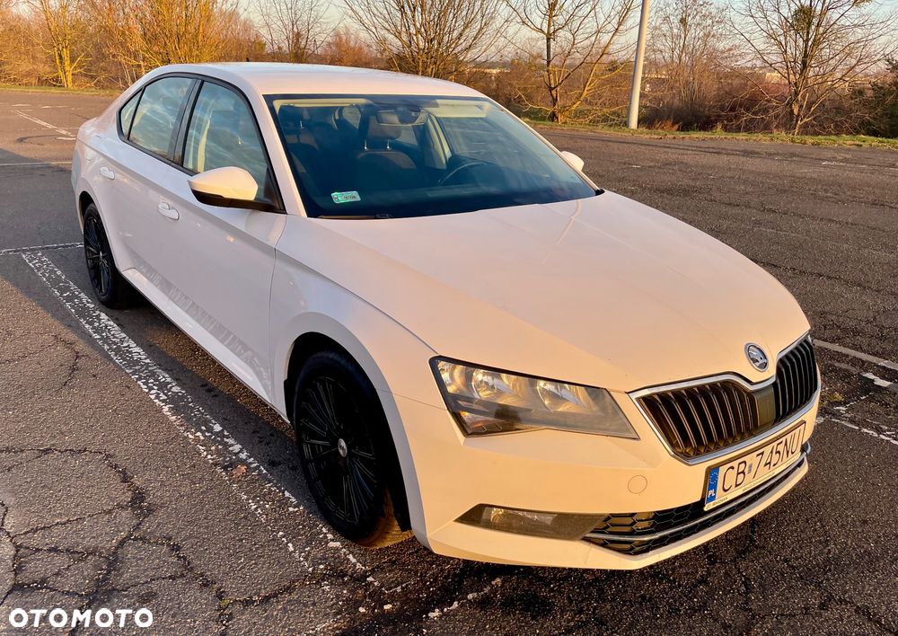 Skoda Superb 1.6 TDI Active - 3