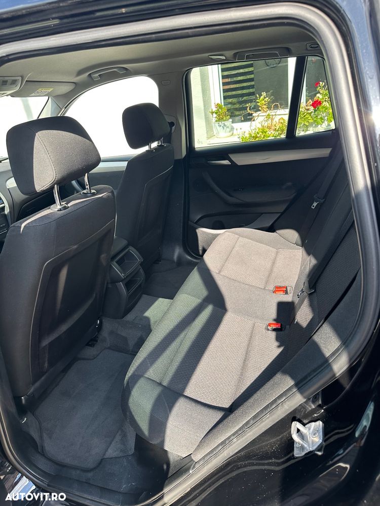 BMW X3 xDrive20d AT xLine - 9