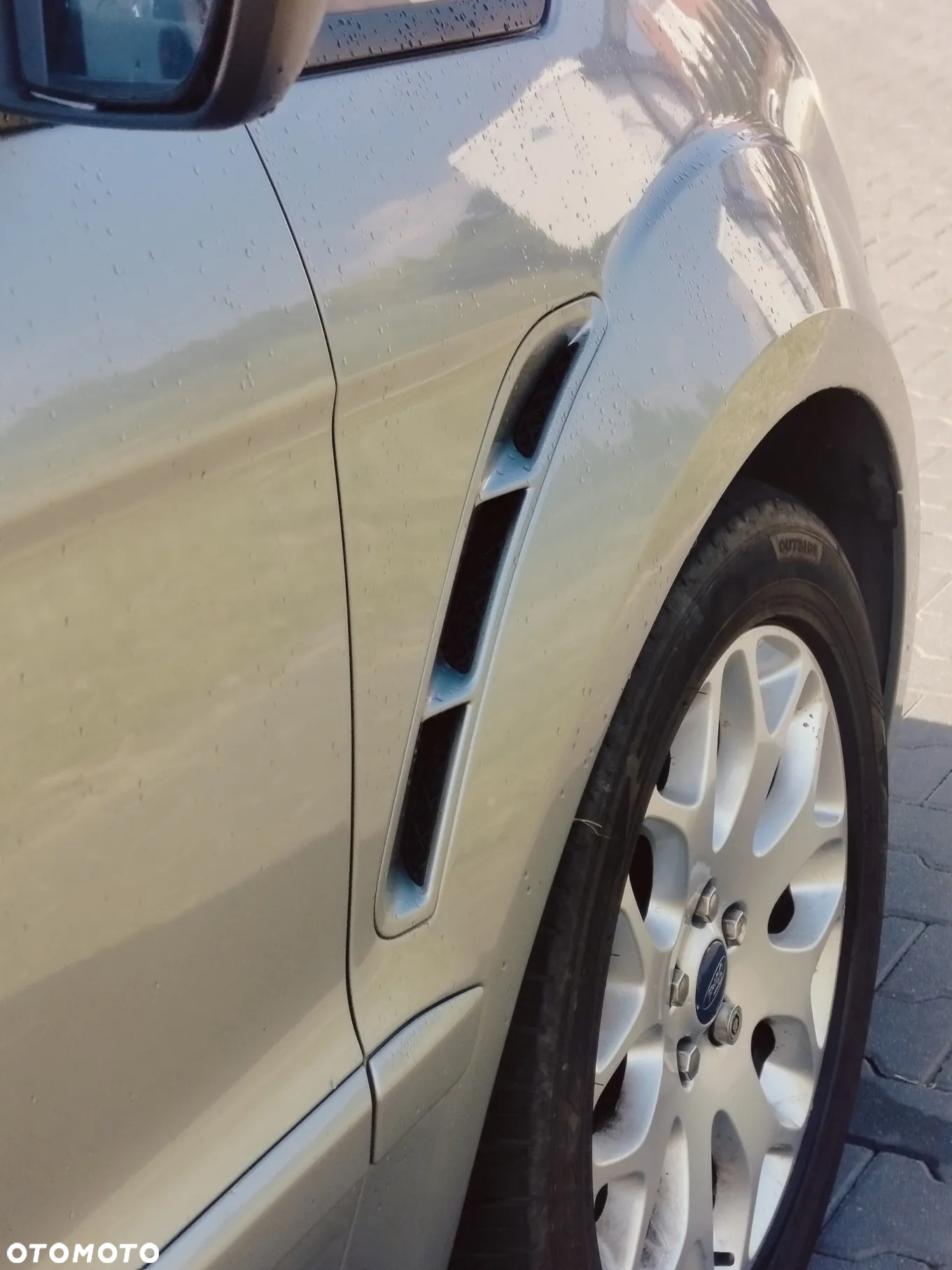 Ford S-Max - 23