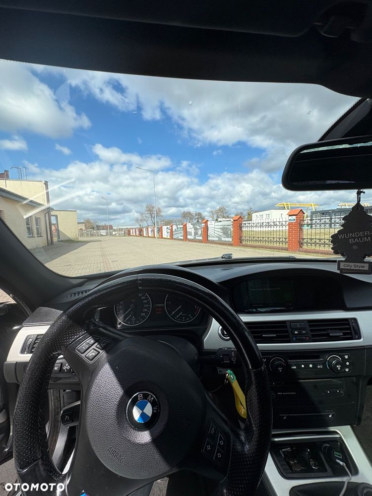 BMW Seria 3 320d DPF - 12