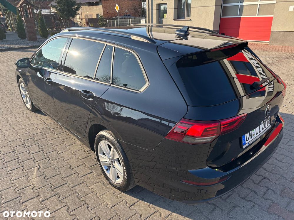 Volkswagen Golf 2.0 TDI SCR Life - 12