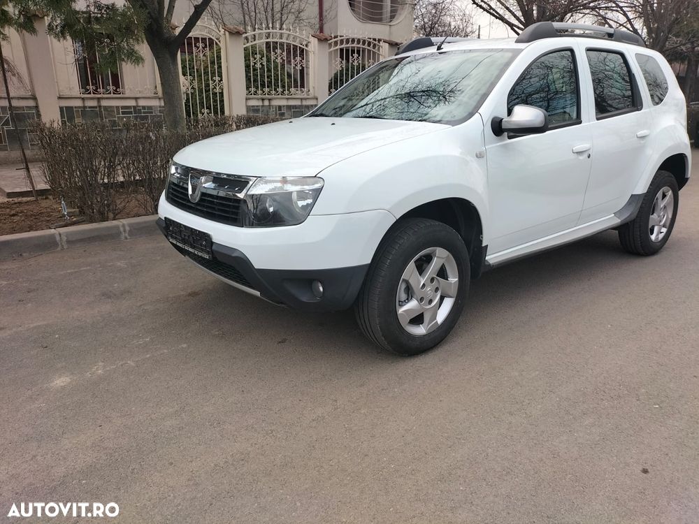 Dacia Duster 1.6 4x2 Laureate - 2