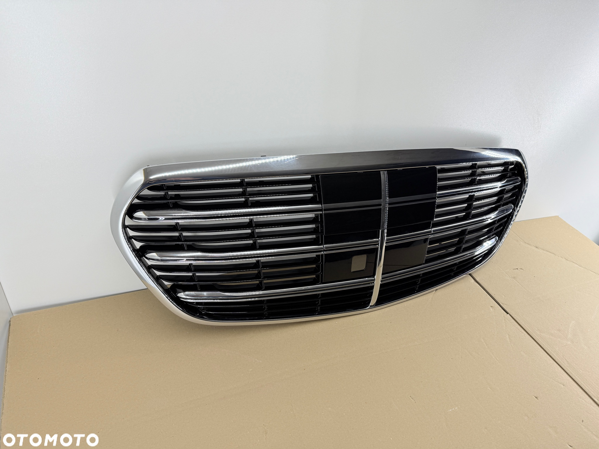 Atrapa przednia grill przedni S Klasa A223 W223 - 2