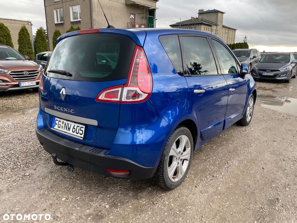 Renault Scenic 1.6 16V 110 Dynamique - 6