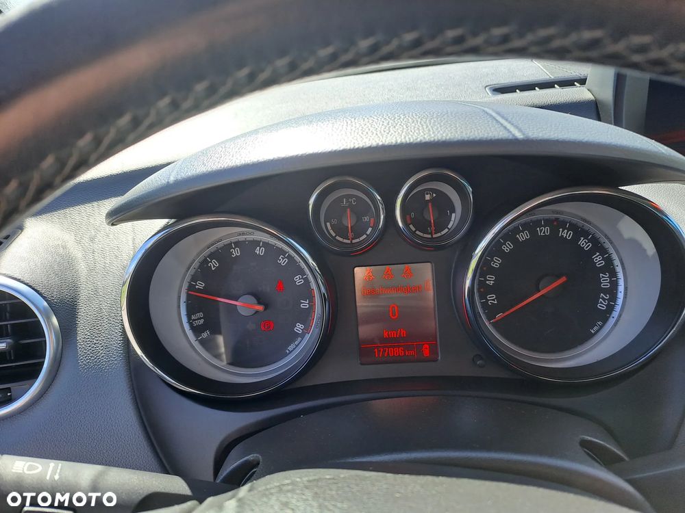 Opel Meriva - 17