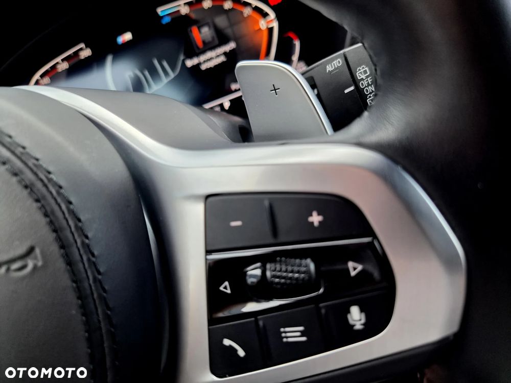 BMW X3 xDrive20d mHEV - 18
