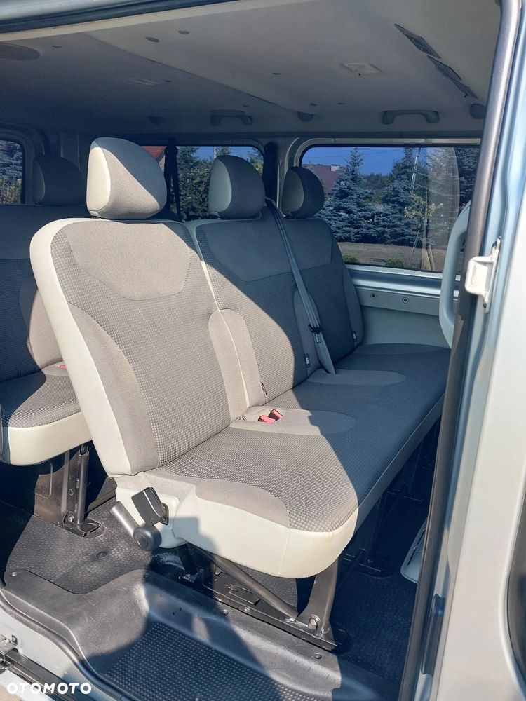 Opel Vivaro L2H1 2.9t MTA - 12
