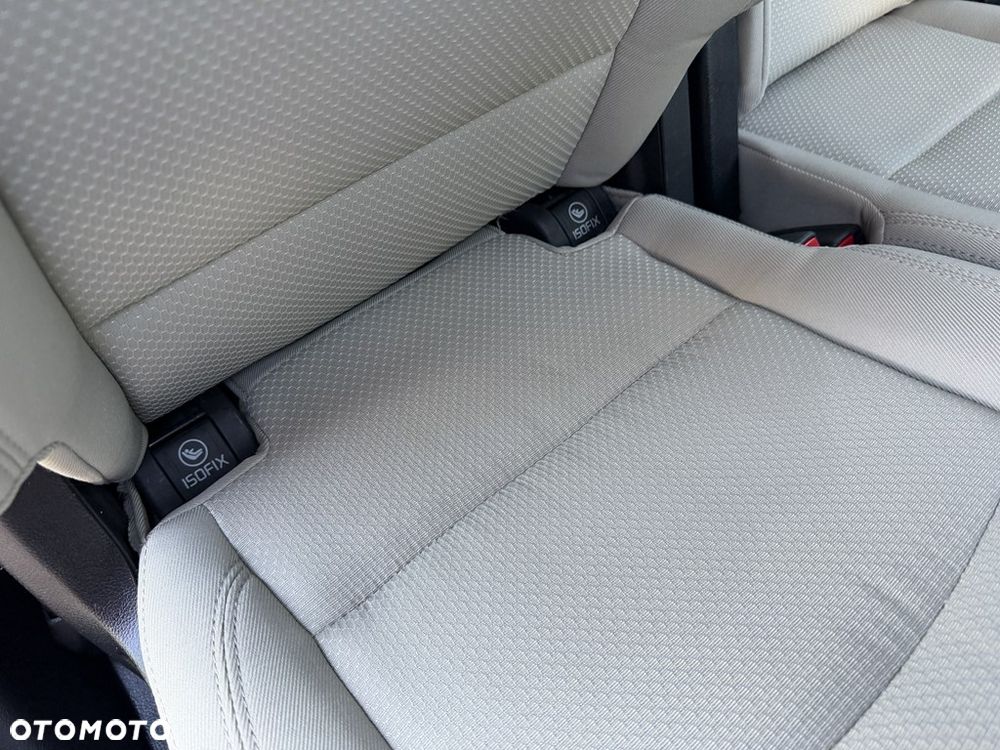 Kia Carens 1.7 CRDi Edition 7 - 18