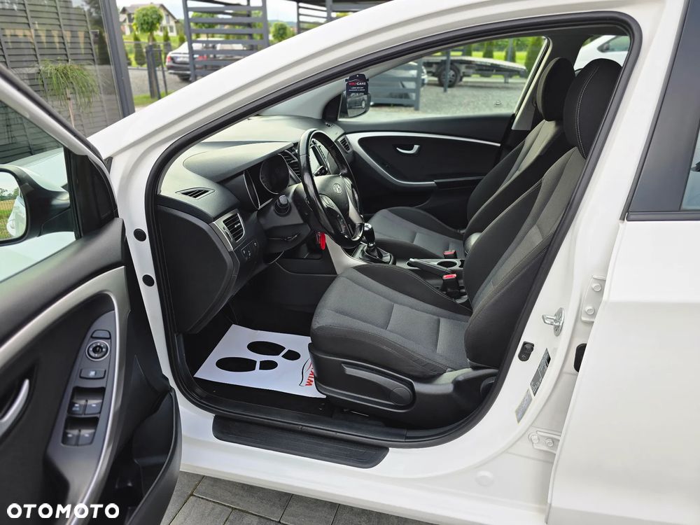 Hyundai i30 1.4 Fifa World Cup Edition - 22