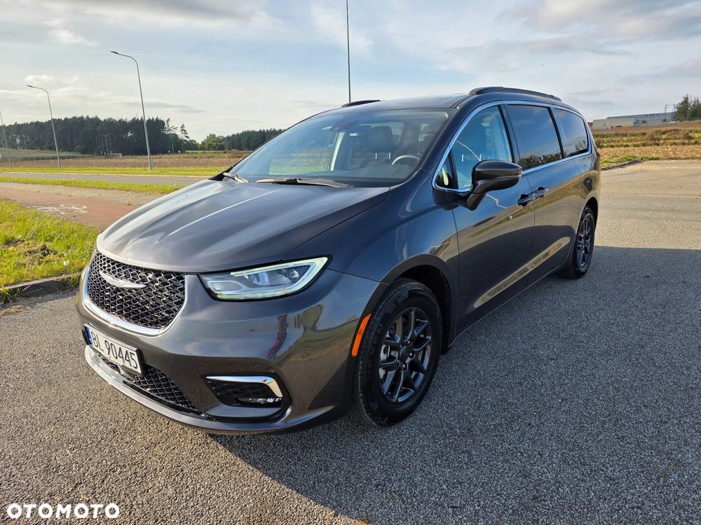 Chrysler Pacifica - 9