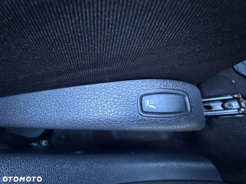 Dacia Duster 1.2 TCe Celebration - 14