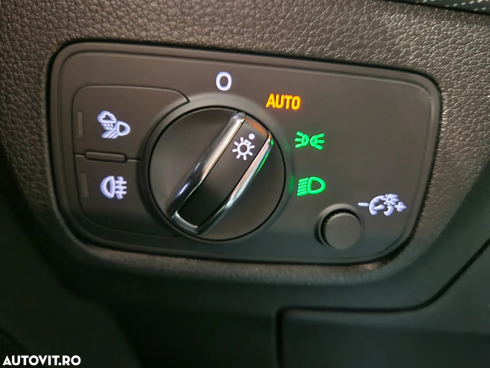 Audi Q2 35 TFSI S tronic S Line - 16