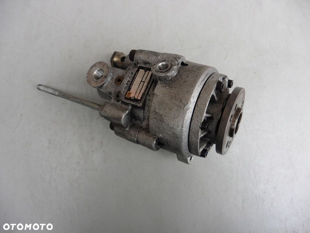 Pompa wspomagania LFR68 1140901 BMW 7 E2 730i 740i V8 130 BAR - 2