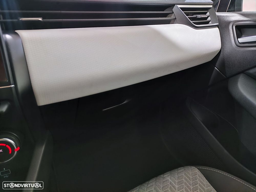 Renault Clio 1.0 TCe Evolution Bi-Fuel - 25