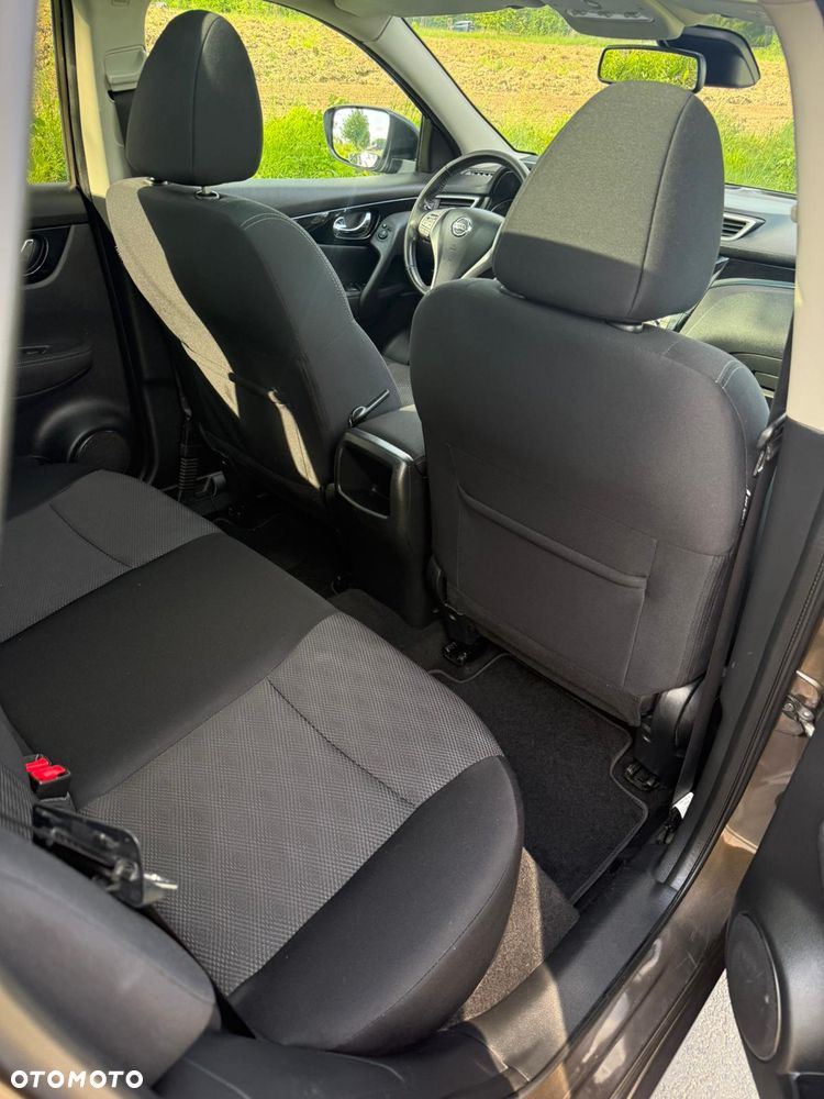Nissan Qashqai 1.6 dCi Xtronic TEKNA+ - 16