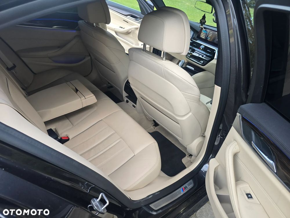 BMW Seria 5 530e iPerformance Sport - 16