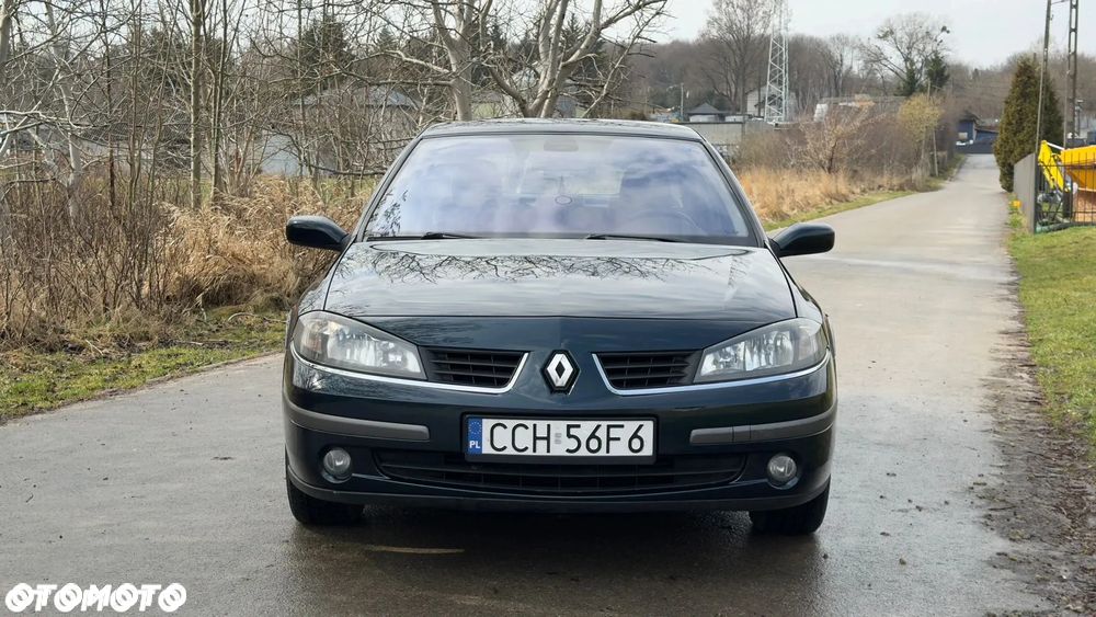 Renault Laguna 2.0 16V Expression - 9