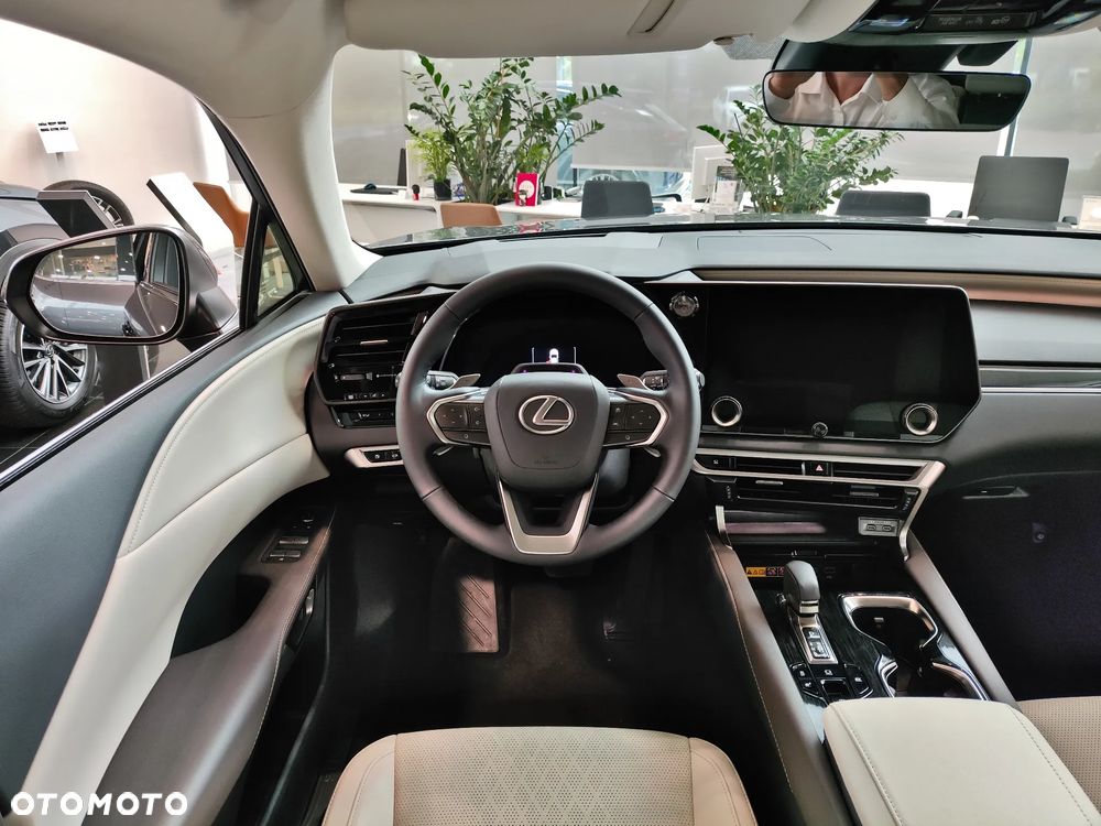 Lexus RX 350h Prestige - 16