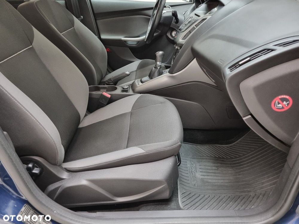 Ford Focus 1.0 EcoBoost Trend - 10