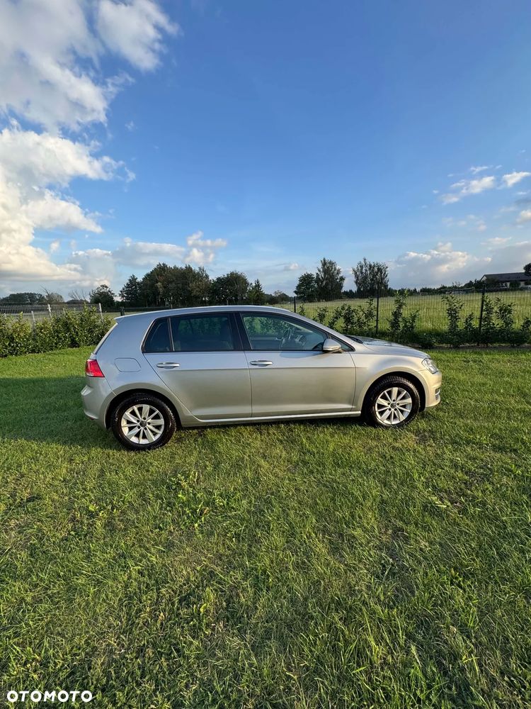 Volkswagen Golf 1.2 TSI BMT Trendline - 6