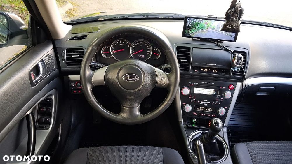 Subaru Legacy - 6