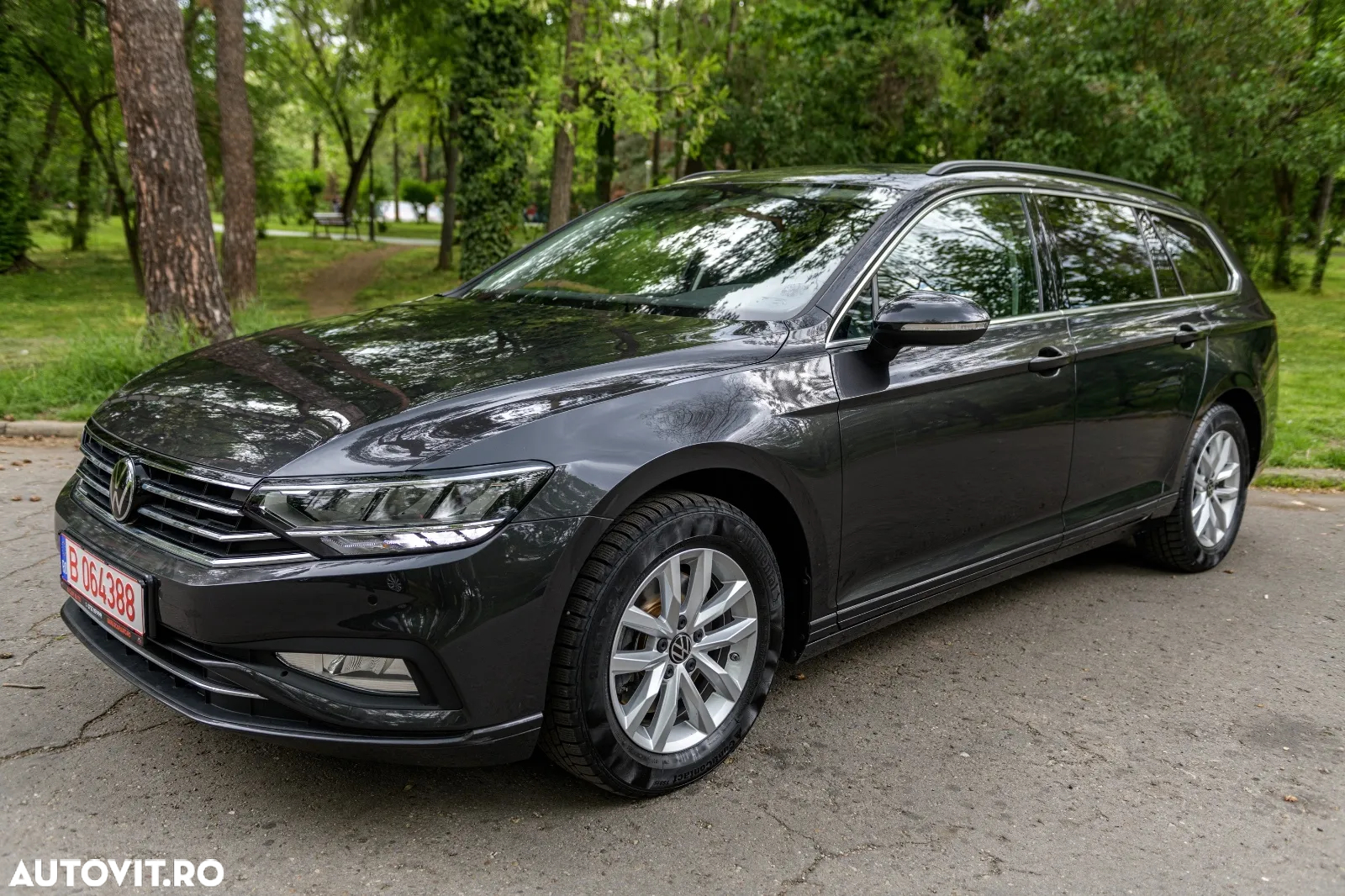 Volkswagen Passat Variant 1.5 TSI ACT OPF DSG Comfortline - 2
