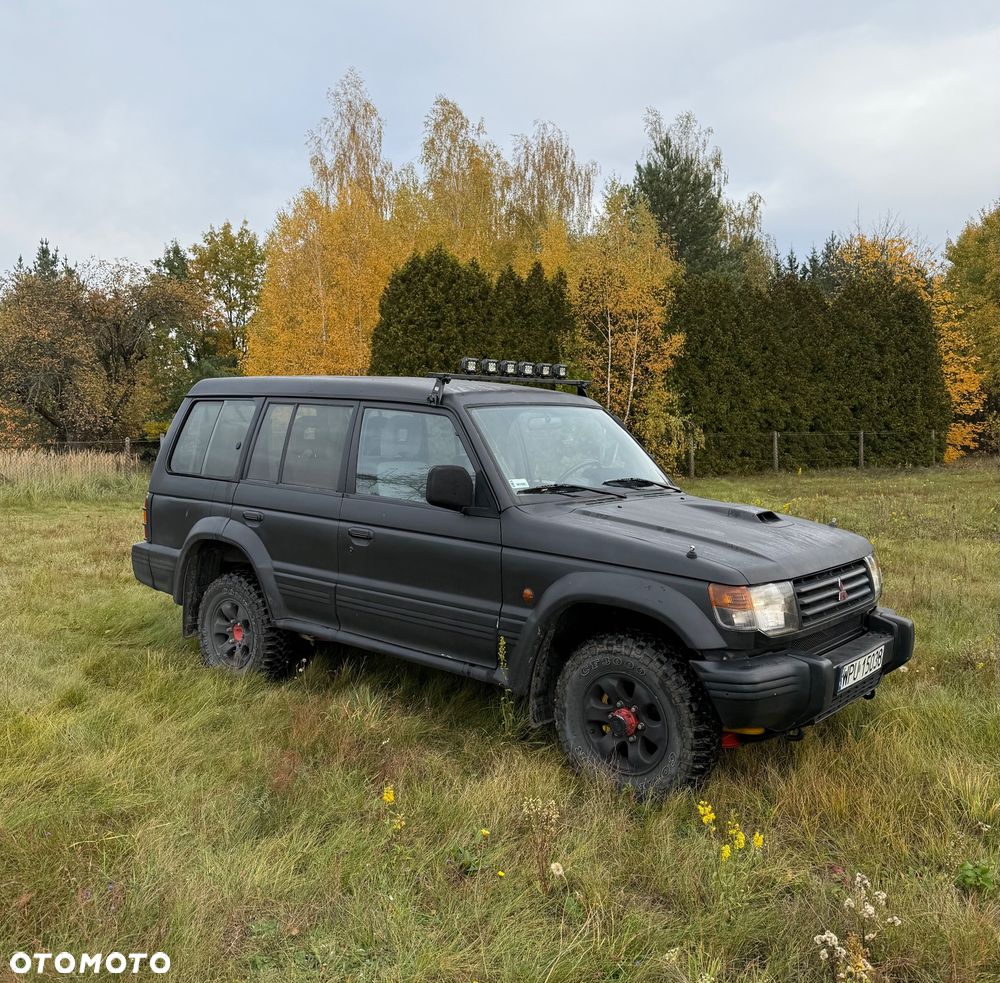 Mitsubishi Pajero 1996 photo 3