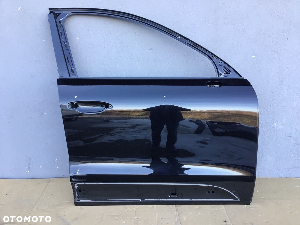 Drzwi przednie prawe Porsche Macan 95B - 1