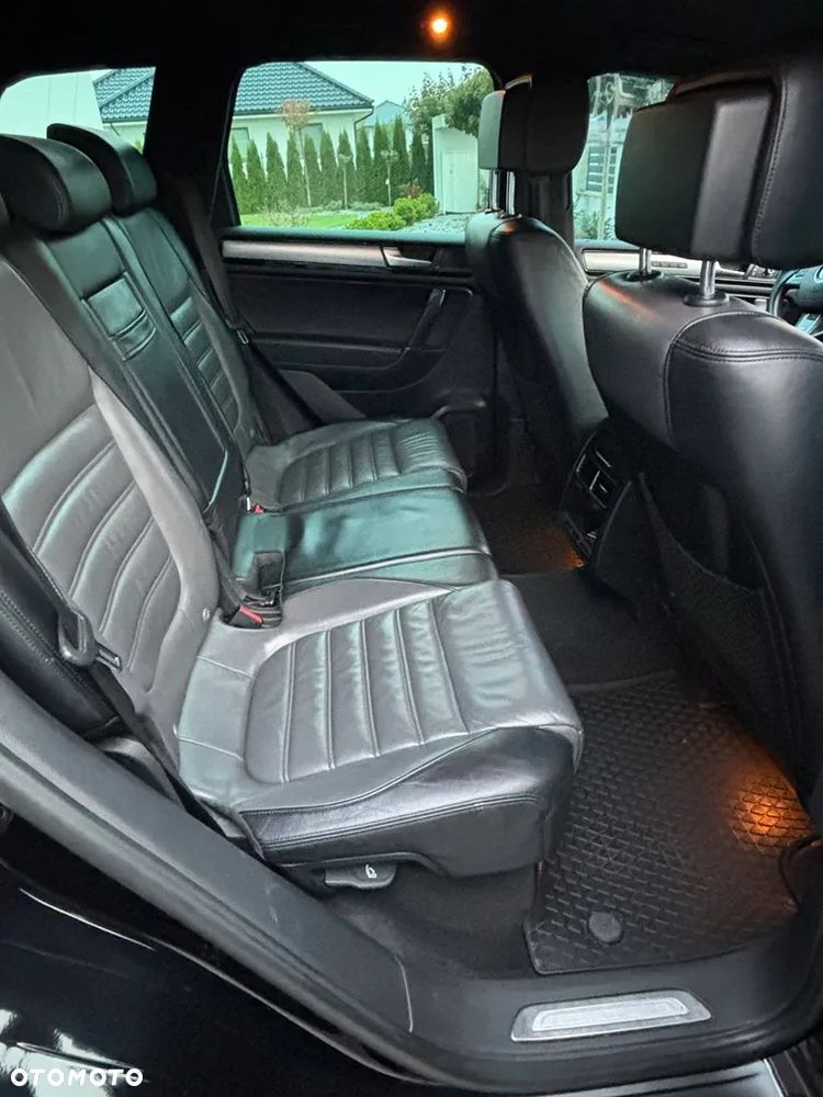 Volkswagen Touareg 3.0 V6 TDI BMT Perfectline R-Style - 8