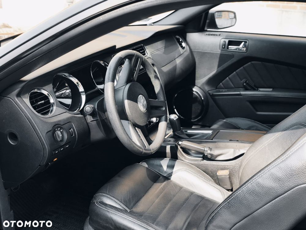 Ford Mustang 3.7 V6 - 9