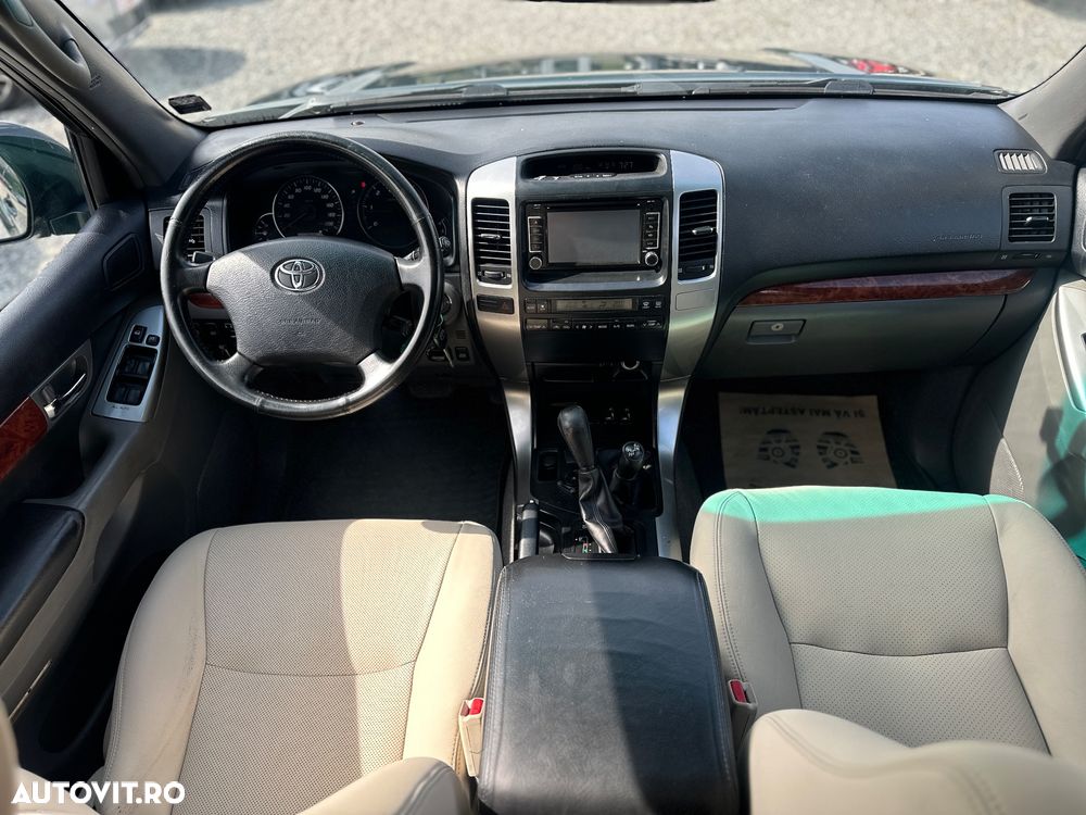 Toyota Land Cruiser - 6