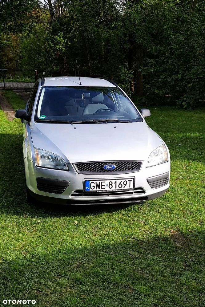 Ford Focus 1.6 Ambiente - 15