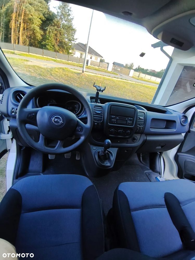Opel Vivaro - 36