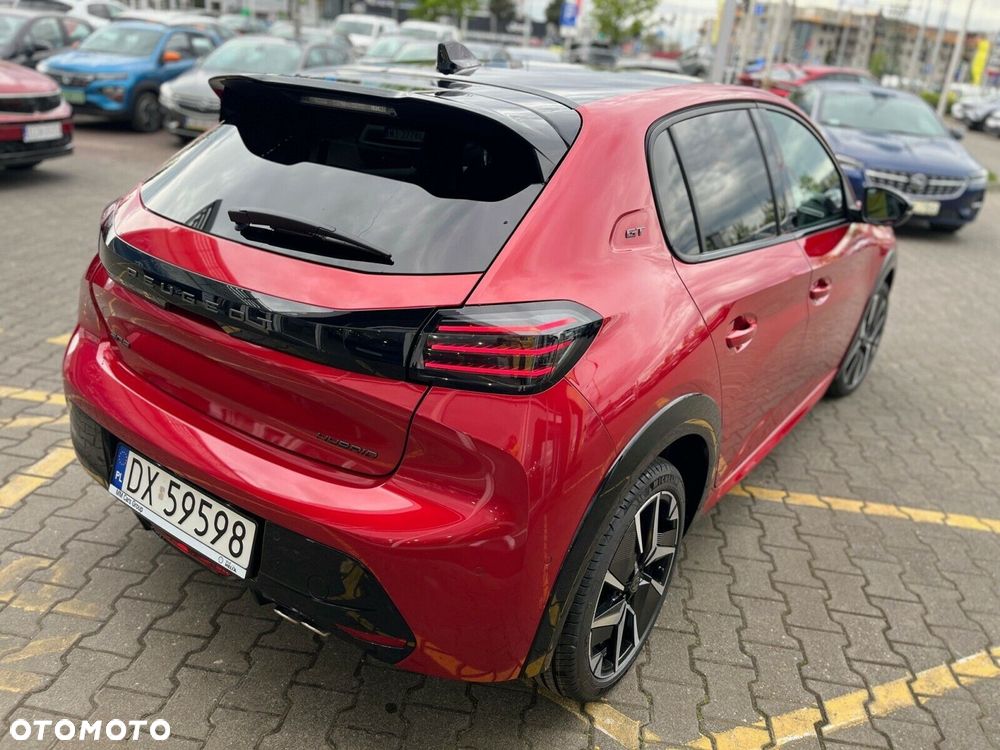 Peugeot 208 - 5
