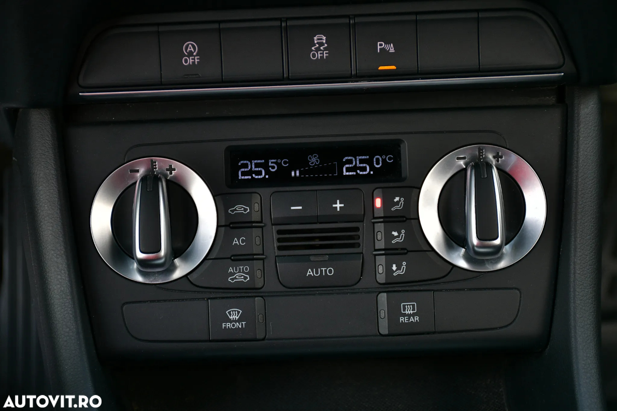 Audi Q3 2.0 TDI Quattro S tronic - 24