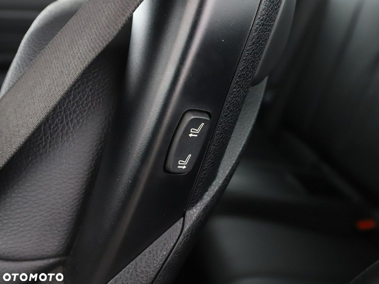 BMW Seria 4 420d - 39