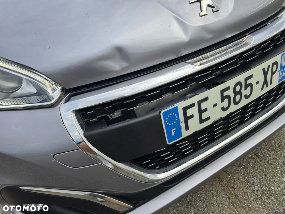 Peugeot 208 1.2 PureTech GPF Allure S&S - 7