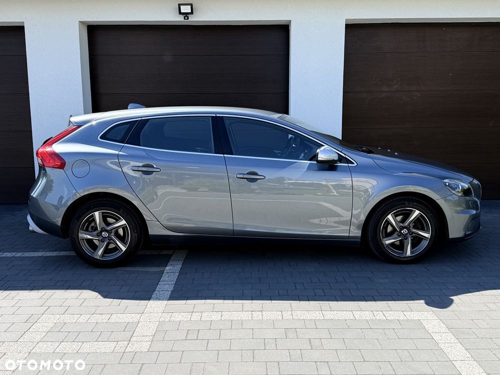 Volvo V40 D2 RDesign - 9