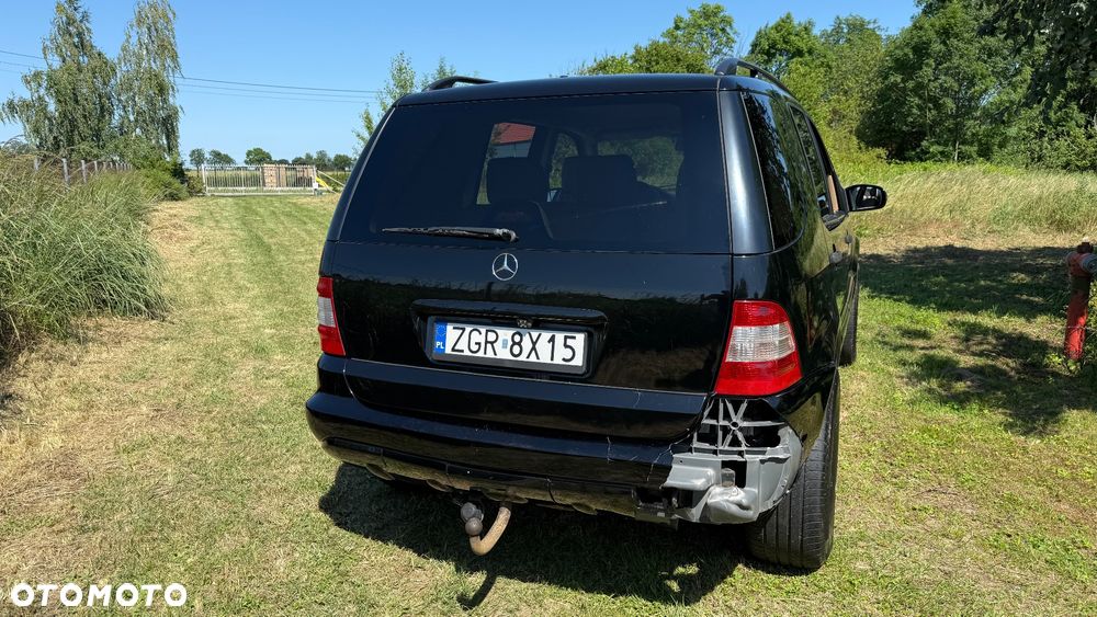 Mercedes-Benz ML - 4