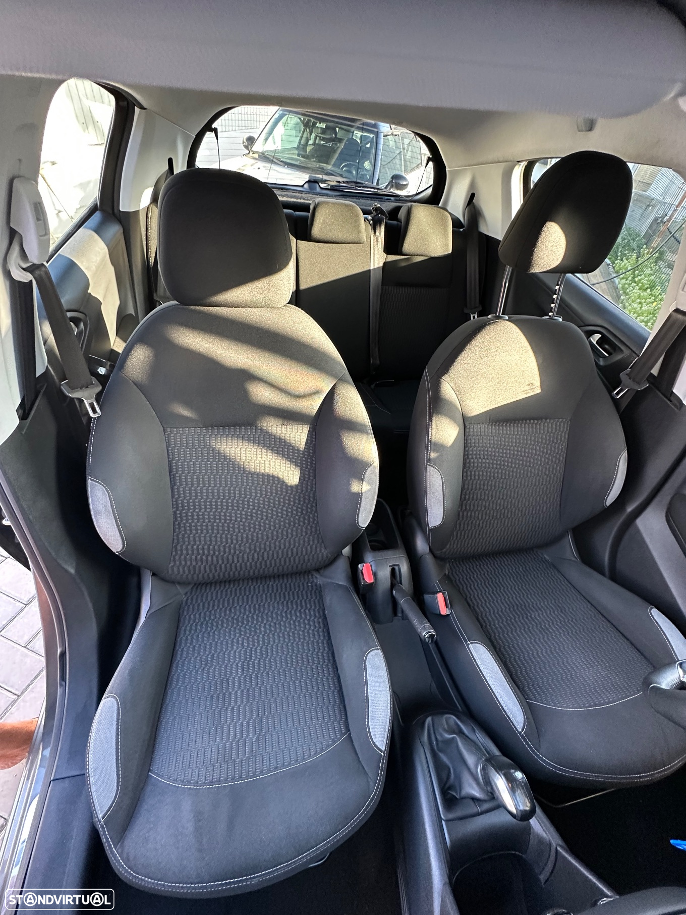 Peugeot 208 1.2 VTi SE Style - 7