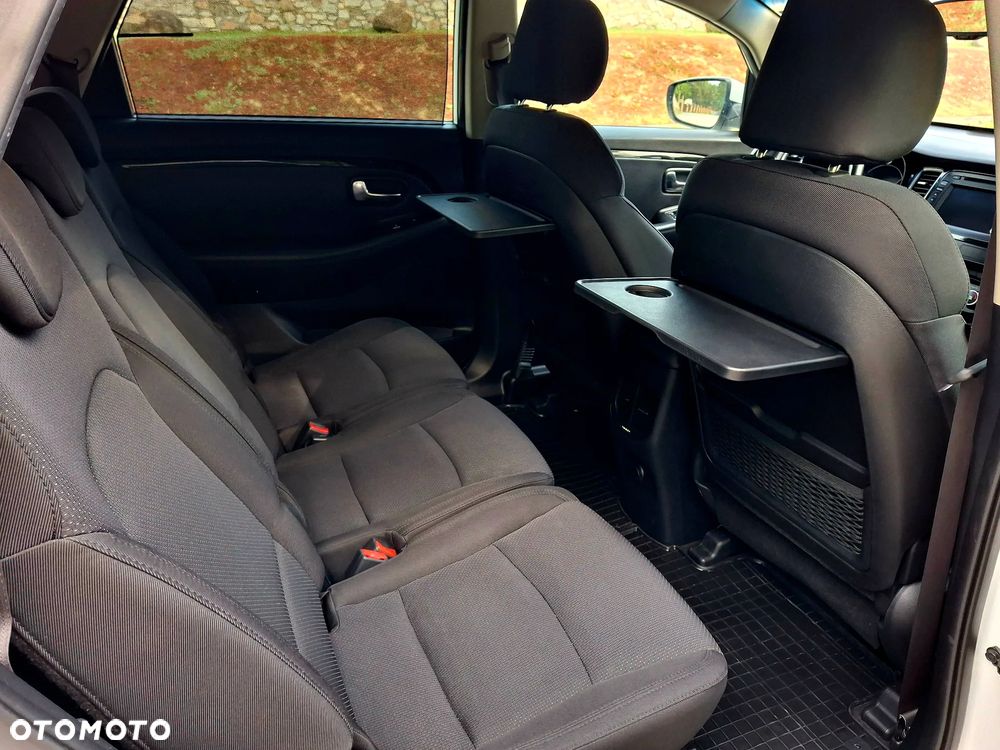 Kia Carens 1.6 GDI Fifa World Cup Edition - 20