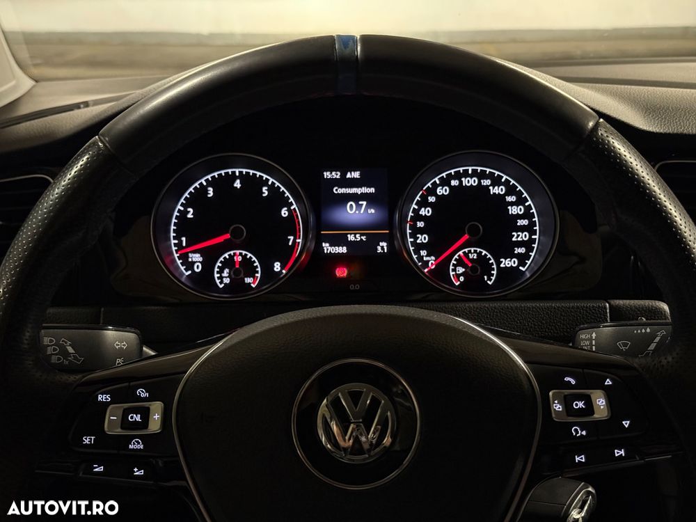 Volkswagen Golf 1.4 TSI BMT Highline - 8