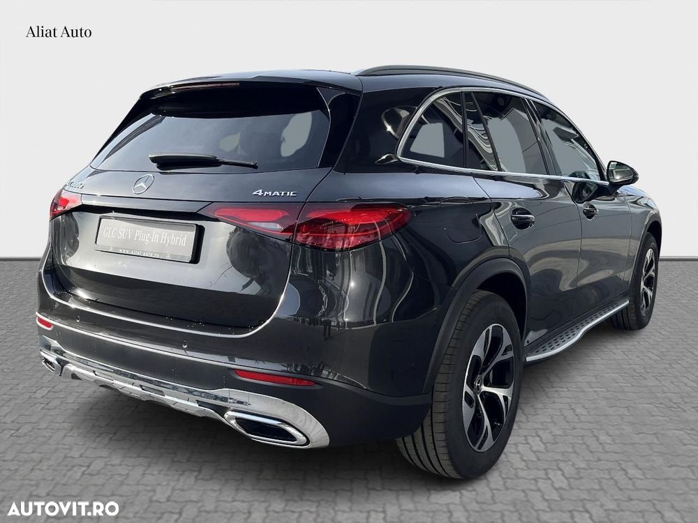 Mercedes-Benz GLC 300 e 4MATIC - 6