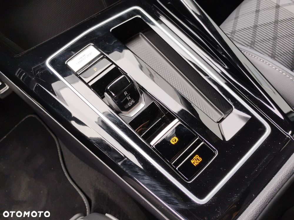 Volkswagen Golf - 19