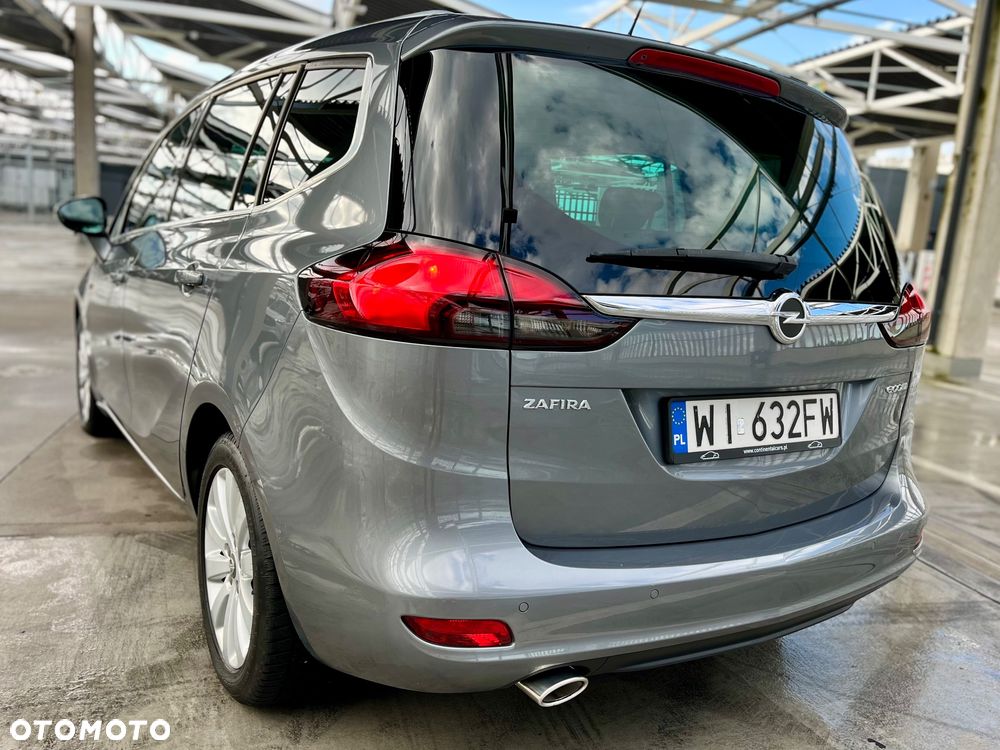 Opel Zafira - 9